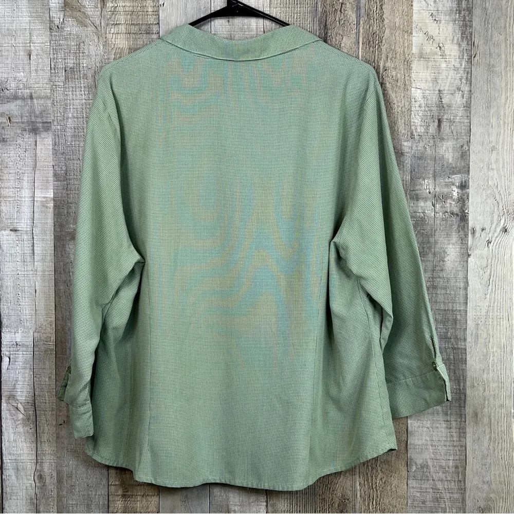 Appa’renza (Vintage) XL 3/4 Sleeve Button Front with a Button cuff - Image 2