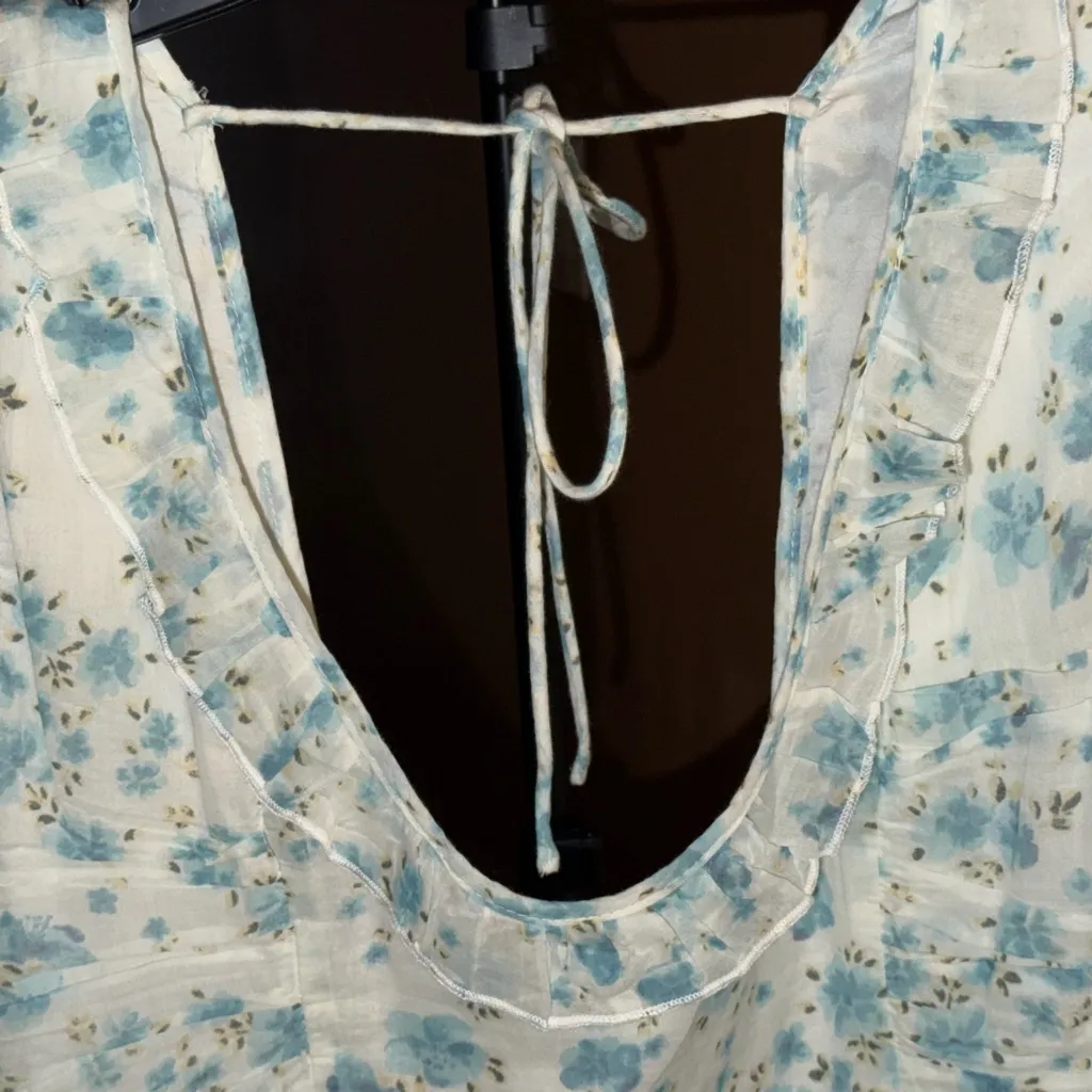 Free People Another Life Blue Floral Cropped Smocked Tie Back Blouse Size Large - Image 5