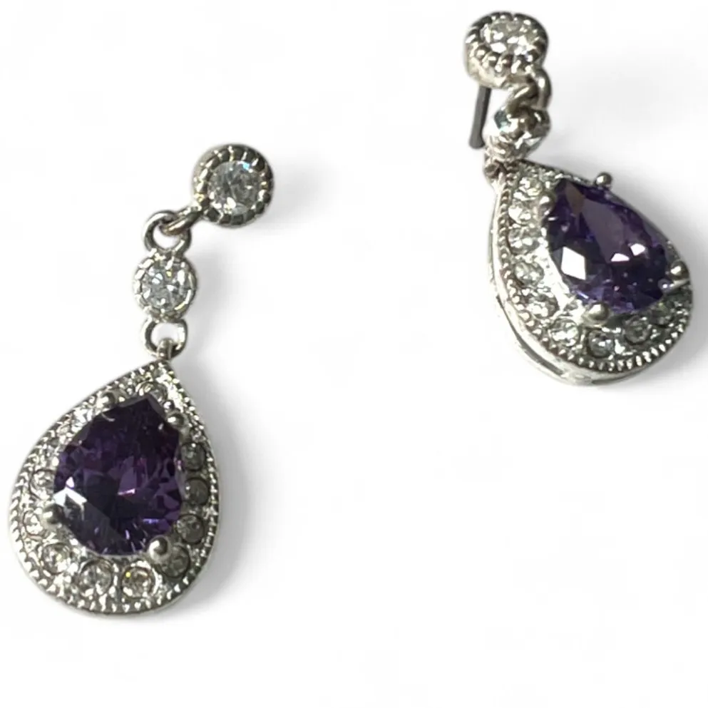 Rhinestone Purple Drop Dangle Earrings Statement Crystal chandelier Silver Tone - Image 2