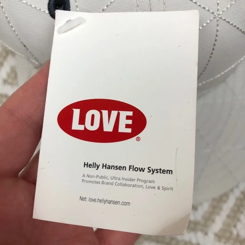 Helly Hansen x New Era Rare Love Campaign New NWT 7 - Image 7