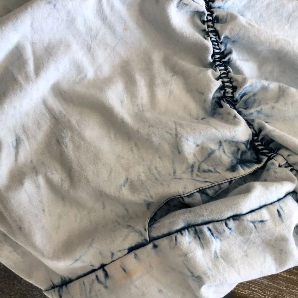 Light wash / blue romper  - Image 4