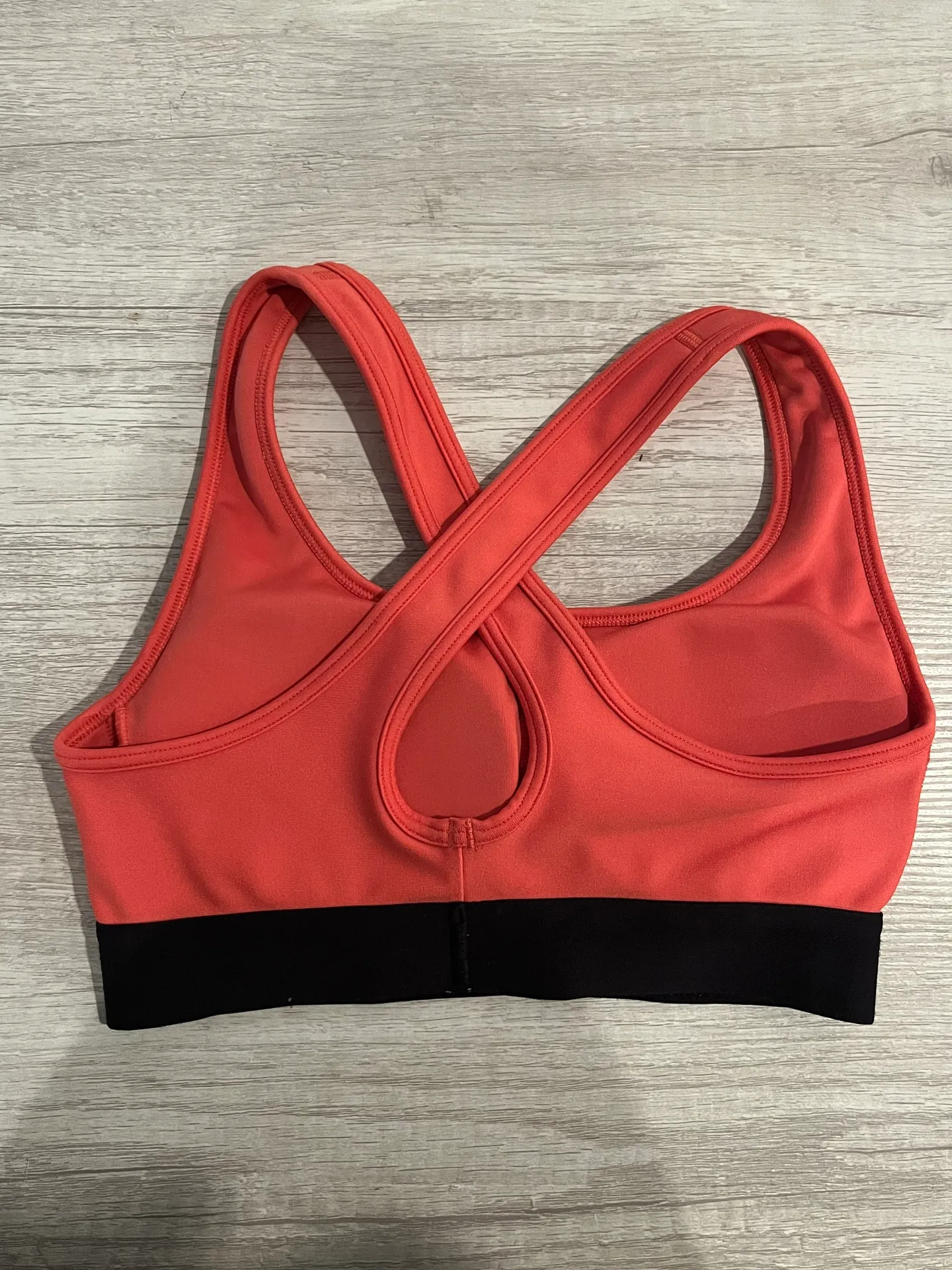 - Cross Back Sports Bra, Watermelon Red. - Image 3