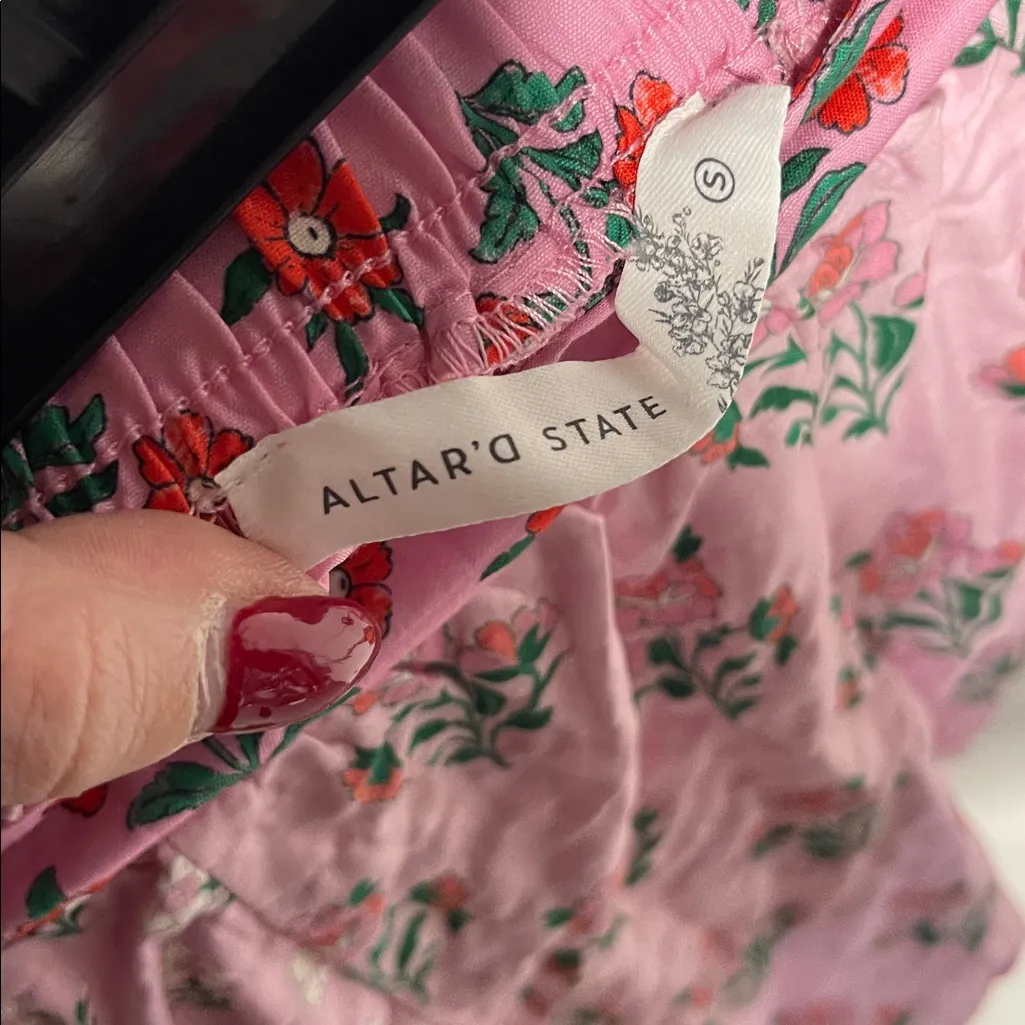 ALTARD STATE PINK FLORAL RUFFLE SHORTS SMALL - Image 4