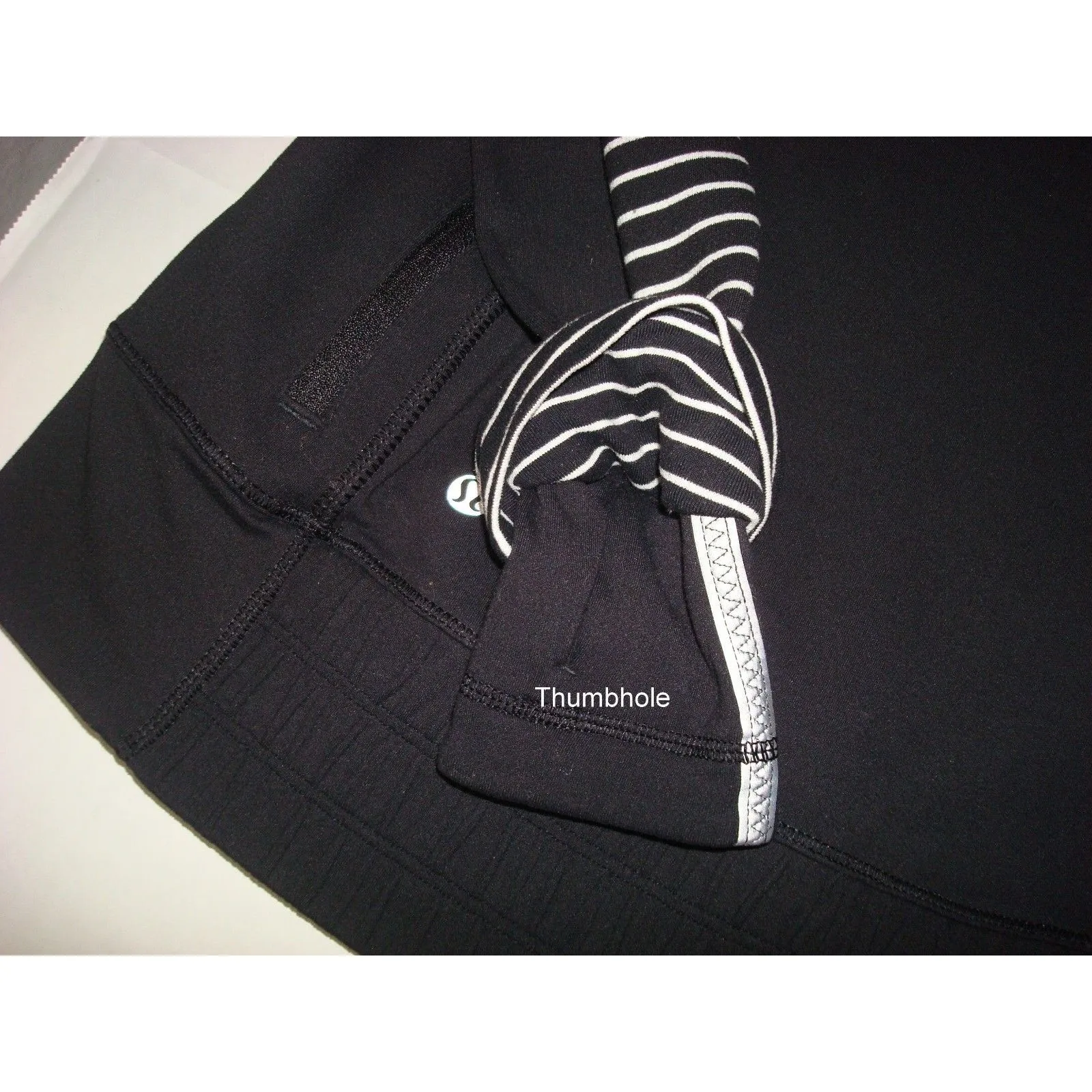 Set Lululemon sz 6 Think Fast Hoodie 4 Runday Crop Leggings Black White Stripes - Image 6