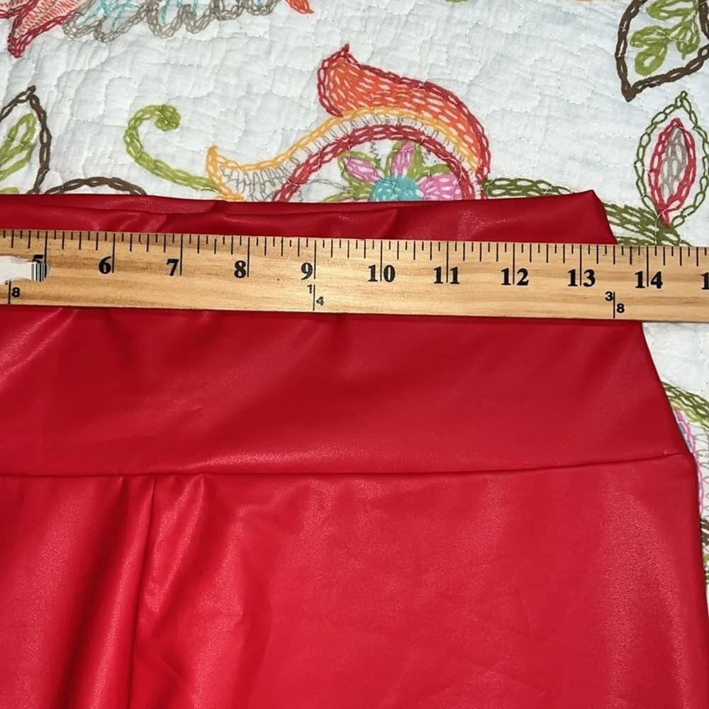 Women’s red size XL faux leather pull on leggings party Halloween costume - Image 4