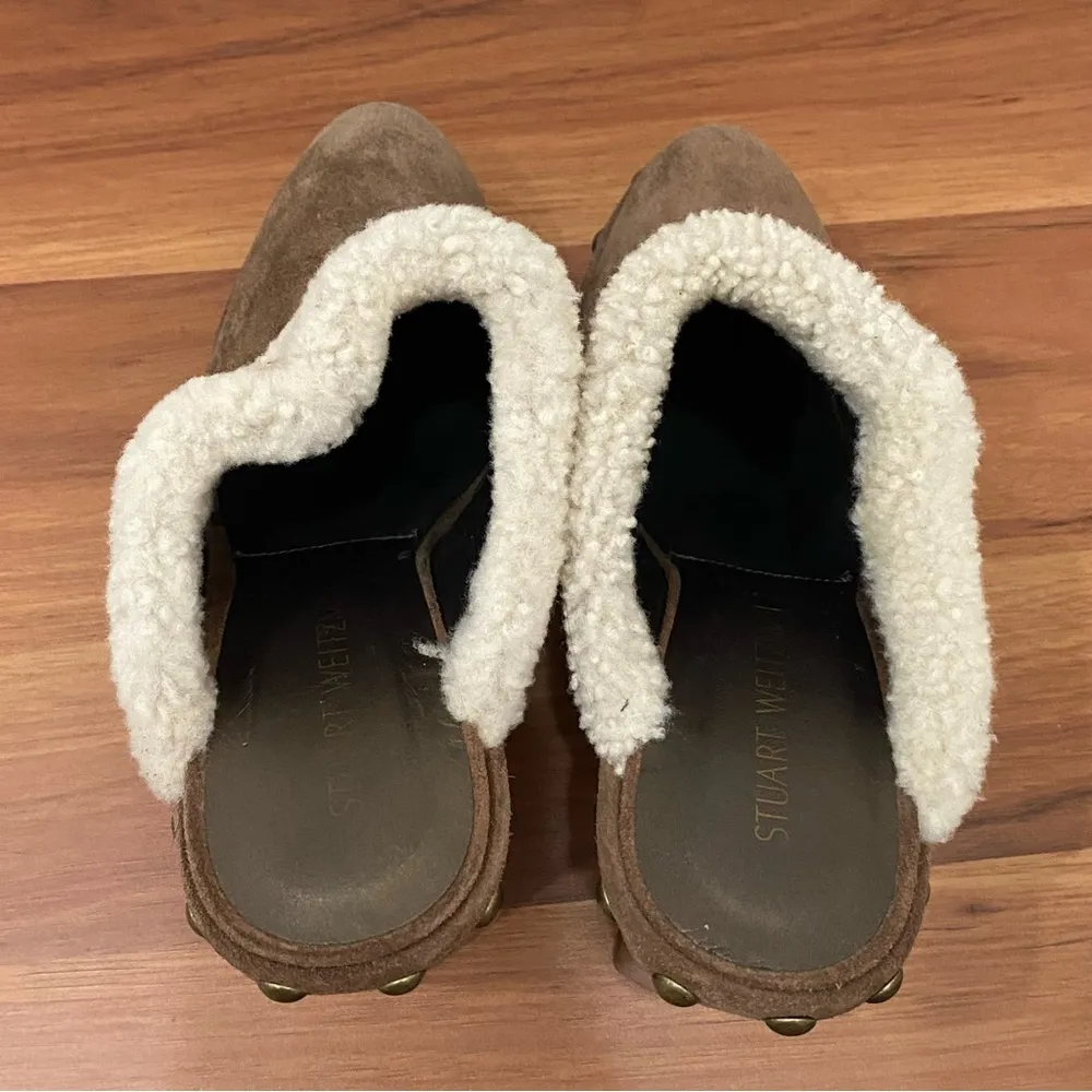 STUART WEITZMAN Depot Shearling Clogs in Cigar Fur Studded Heeled Clogs Size 9.5 - Image 6
