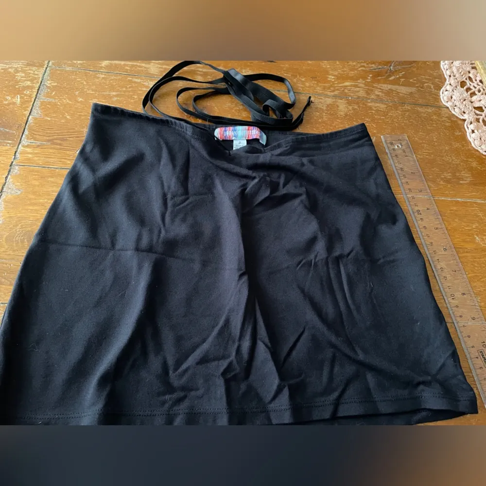 UO Tie Around Mini Skirt - Image 2