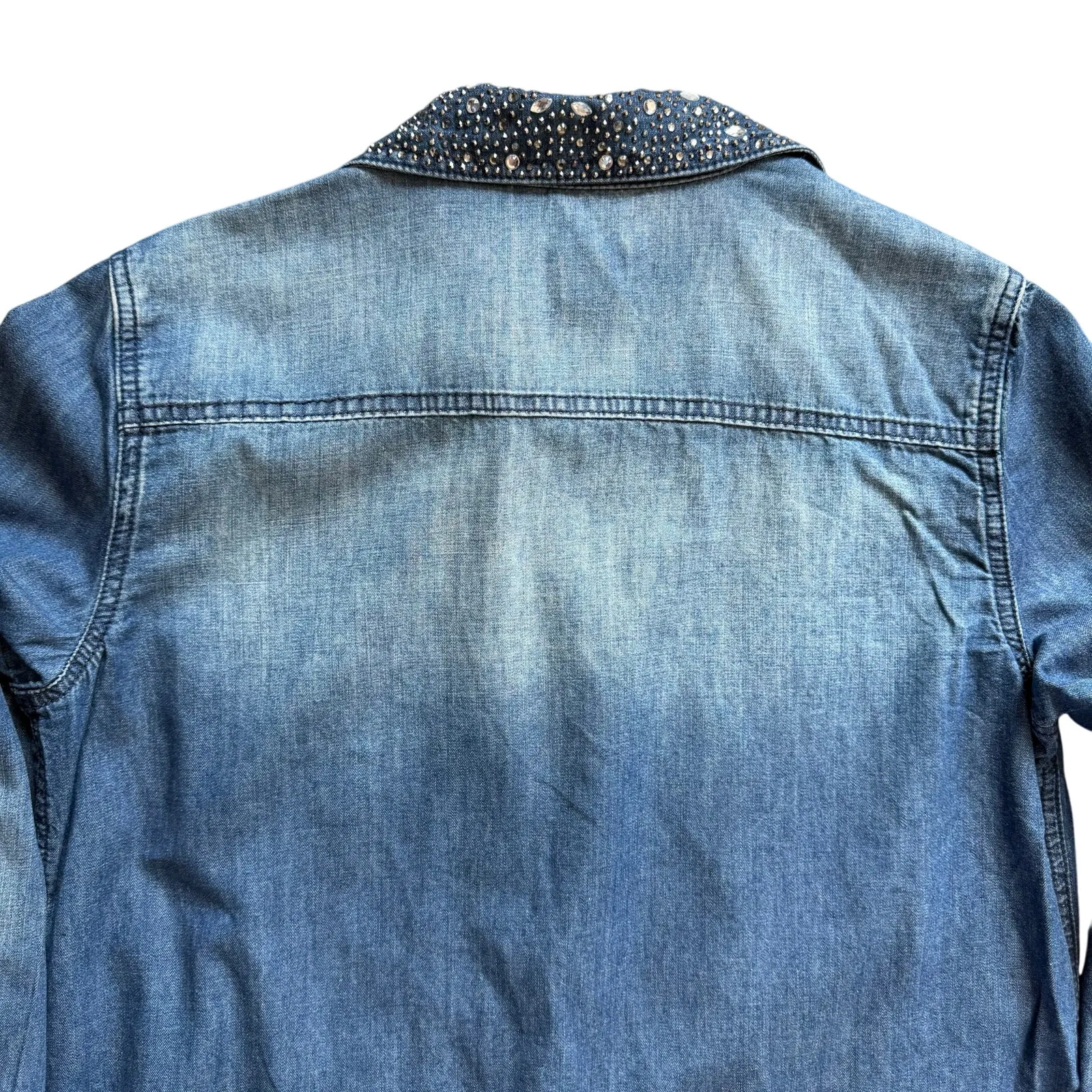 Chicos Rhinestone Collar Denim Chambray Button Up Shirt Long Sleeve Size 1 - Image 9