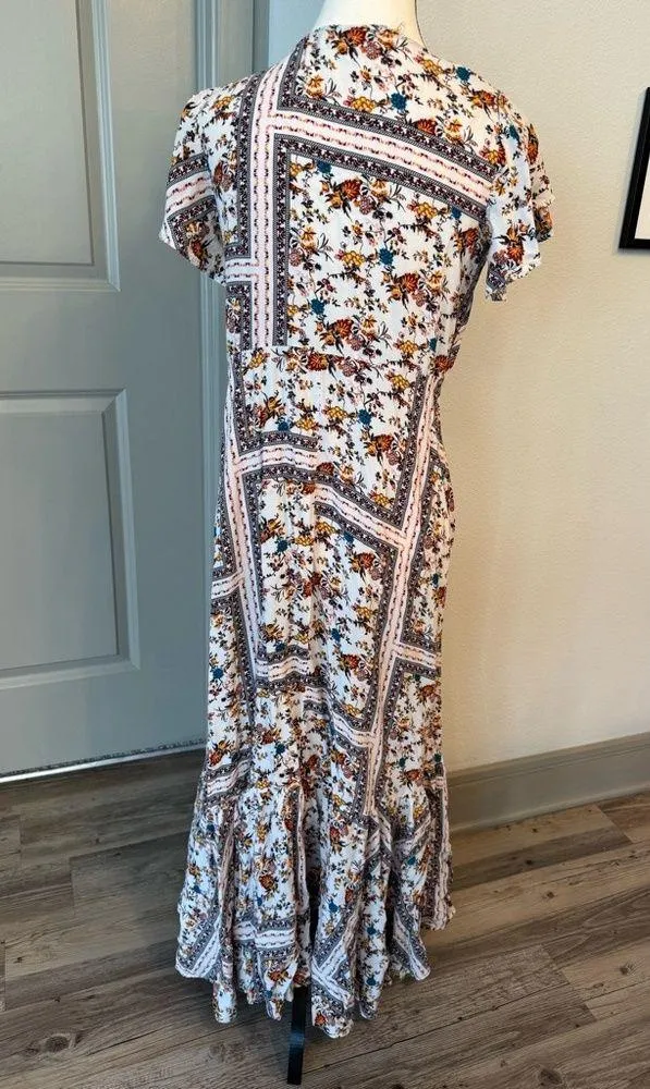 Lulu’s Bohemian Maxi Wrap Dress/Robe - Image 5