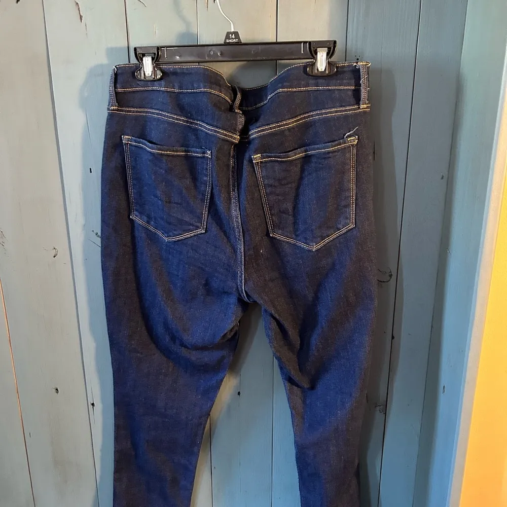 Old Navy High Rise Super Skinny Dark Wash Jeans, Size 14/32 - Image 3