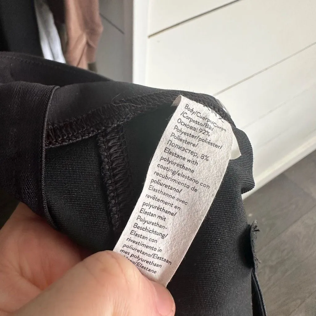 Spanx Women’s Small Leather Like Skinny Pant - Image 6