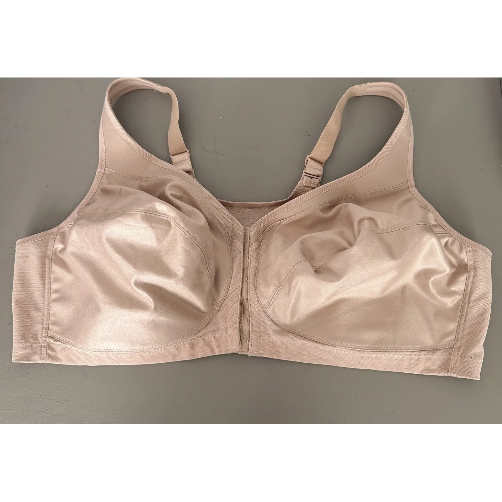 Glamorise Womens Size 50D Magic Lift Front Close Posture Back Wire Free Bra Nude Tan - Image 6