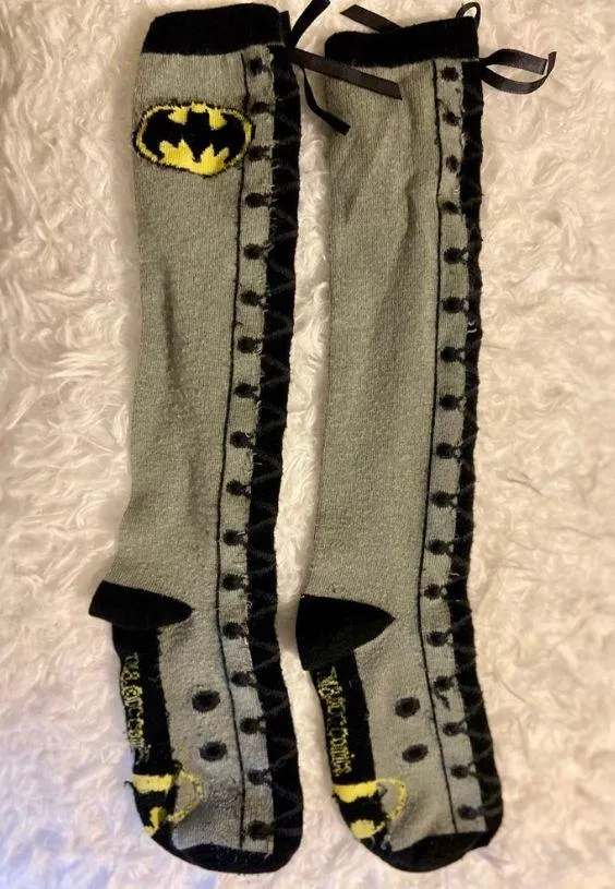 DC Comics 3 pairs of batman socks  - Image 2