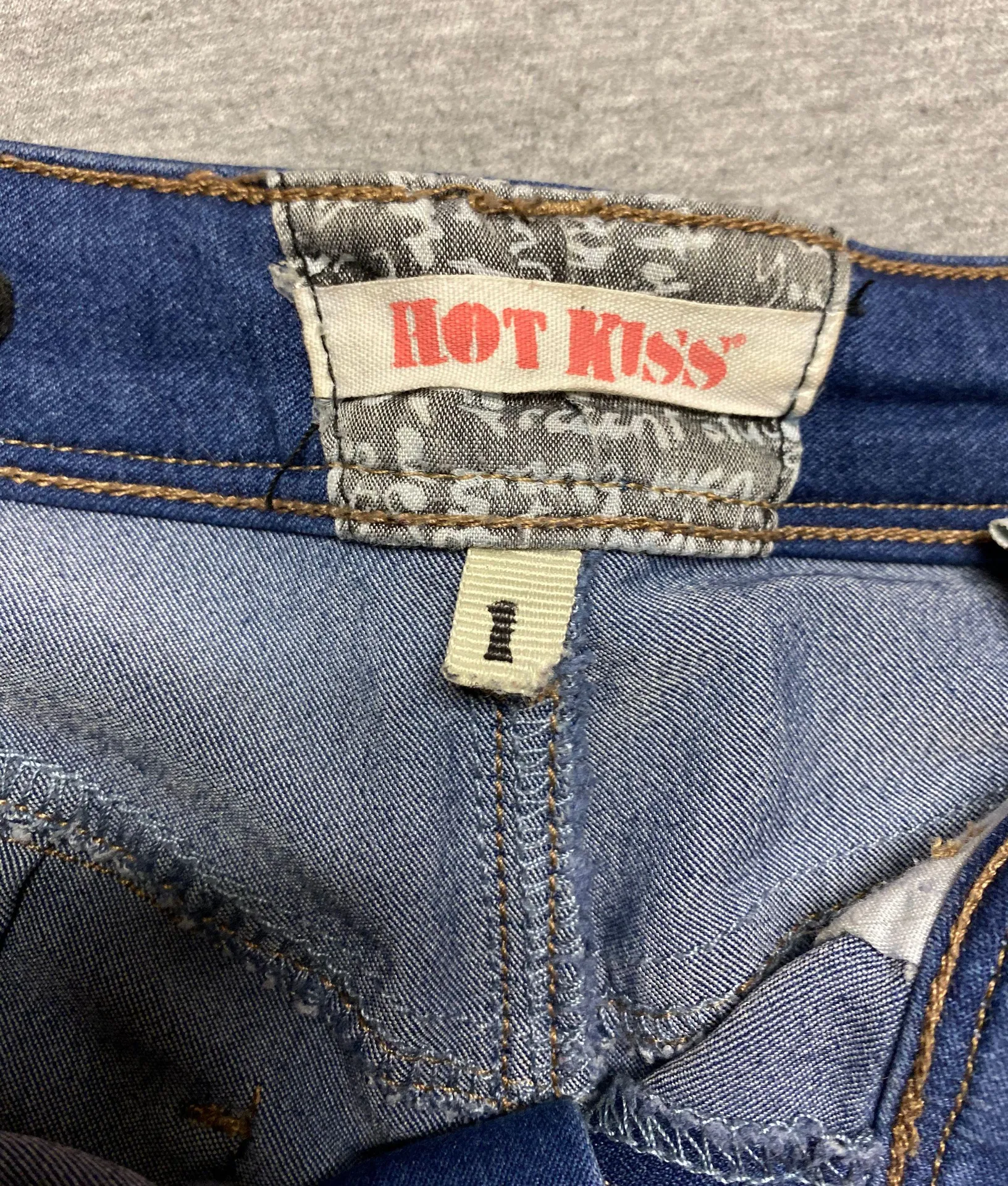 Hot Kiss Jean Shorts - Image 7