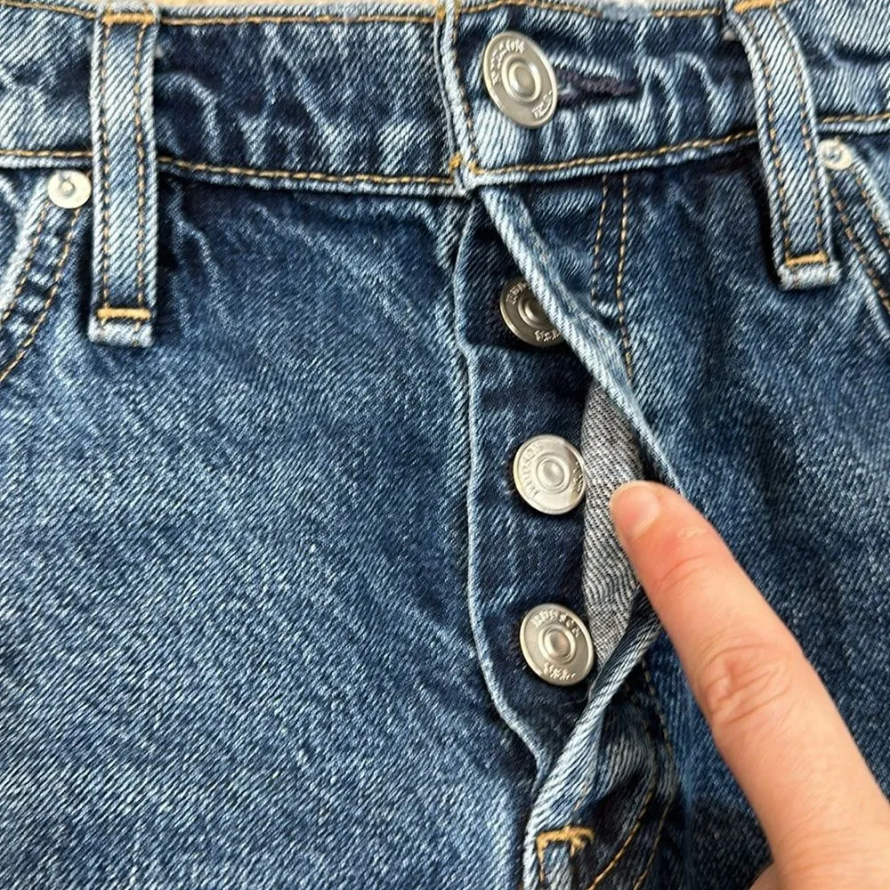 Hudson Jean Denim Cara Classic Shorts Raw Hem Button Fly 100% Cotton Size 29 - Image 6