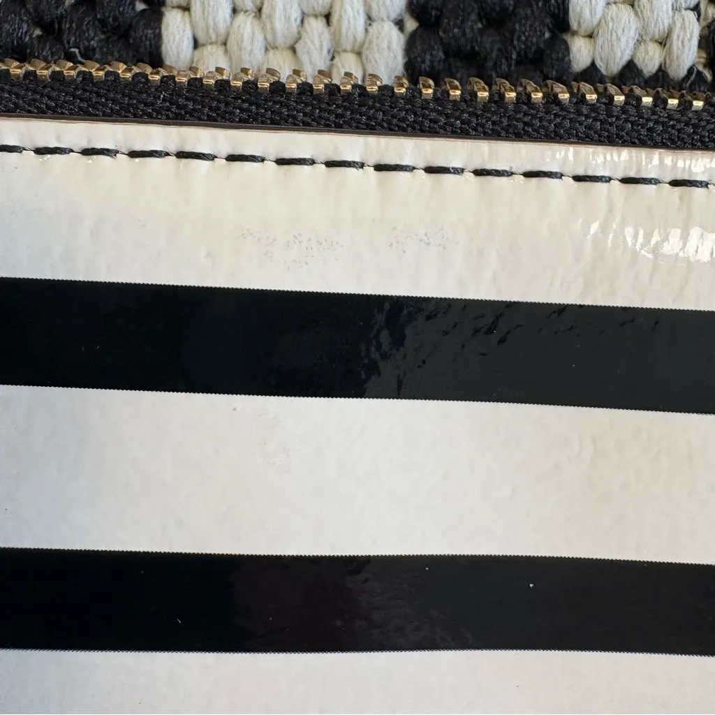 Kate Spade Lolly Chelsea Park Patent Stripe Leather Wristlet Black & Cream - Image 8