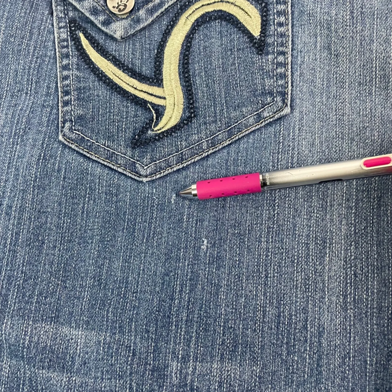 Cute 5ive Jean Shorts Denim Bermuda Shorts Womens Embellished Pockets Sz 22 FLAW Blue - Image 8