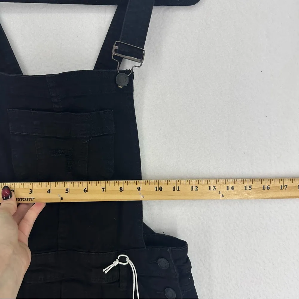 Streetwear Society Shortall Sallopette Courte Overalls Shorts Women’s S/P Black - Image 6