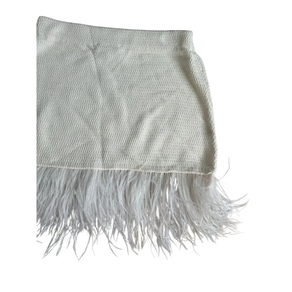 FRAME Cream Knit Feather Trim Skirt Size Medium - Image 2
