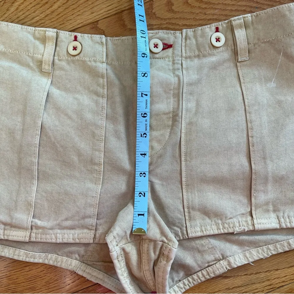 FREE PEOPLE All Yours Micro Mini Shorts Khaki Neutral Brown Utility Cargo Sz 8 - Image 6