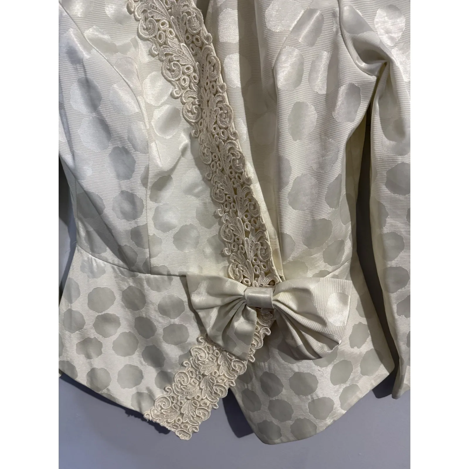 Donna Morgan For Non Stop Women's Ivory 80s Polka Dot Wrap Jacket Lace Detail 12 - Image 2