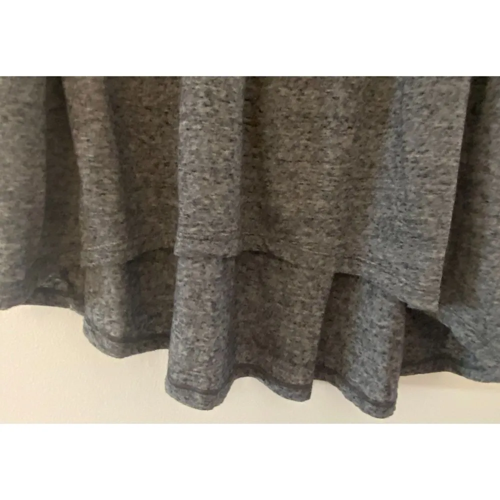 Jack by BB Dakota Grey V-Neck Bell Short Sleeve Top Women's Size Medium - Image 7