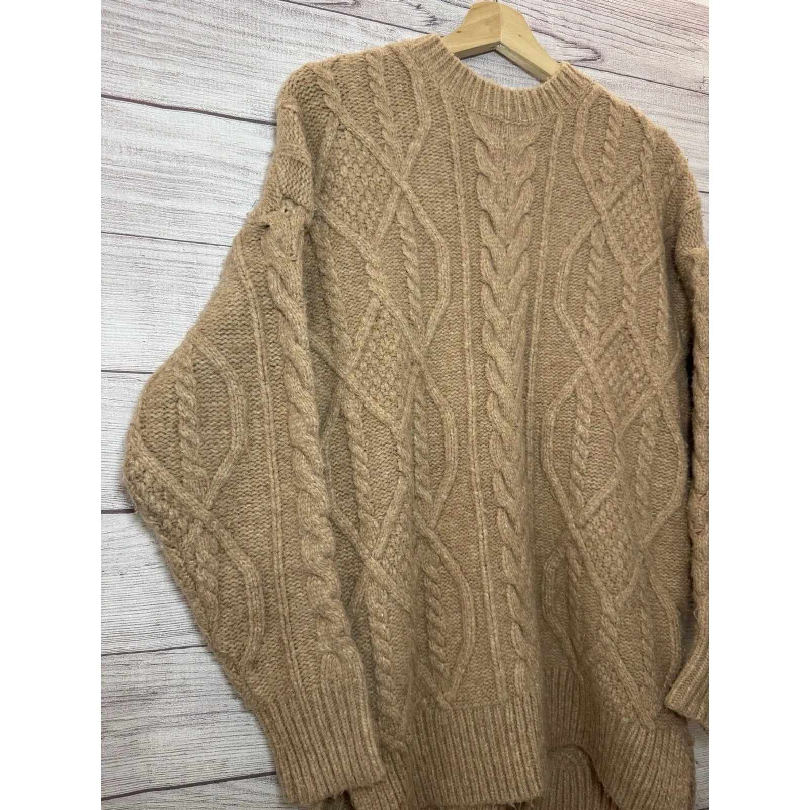 UGG Raelee Tan Wool Blend Cable Knit Sweater Long Sleeve Size SMALL Brown - Image 3