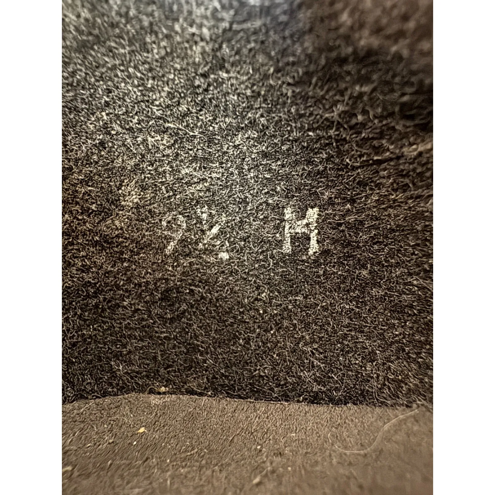 Stuart Weitzman Black Patent Leather Pointed Toe Heels Classic Pumps 9.5‎ - Image 9