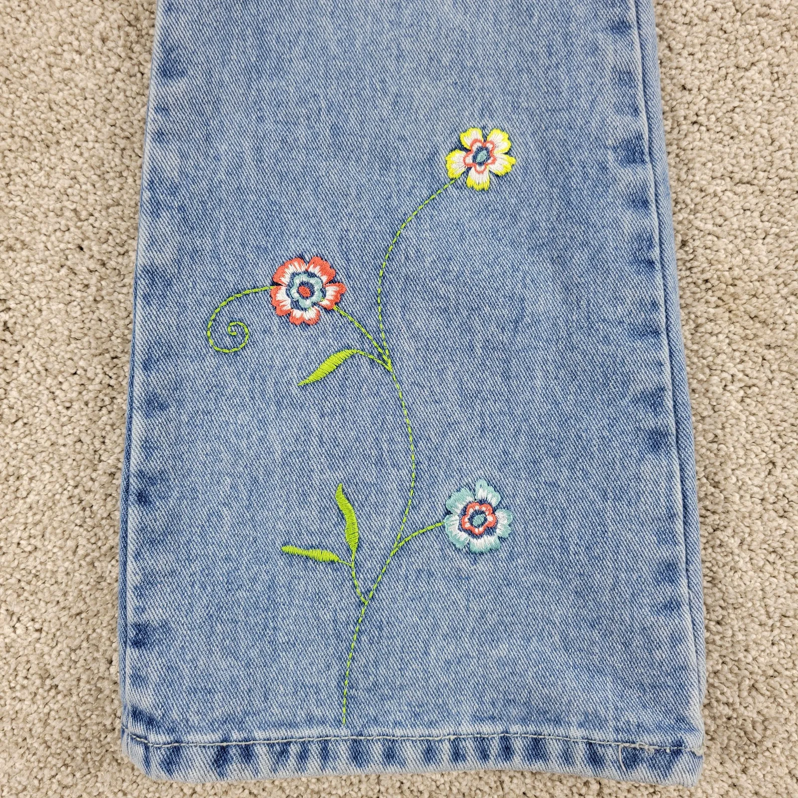 No‎ Boundaries Juniors Jeans 7 Blue Light Wash Floral Embroidered Bootcut Y2K - Image 8