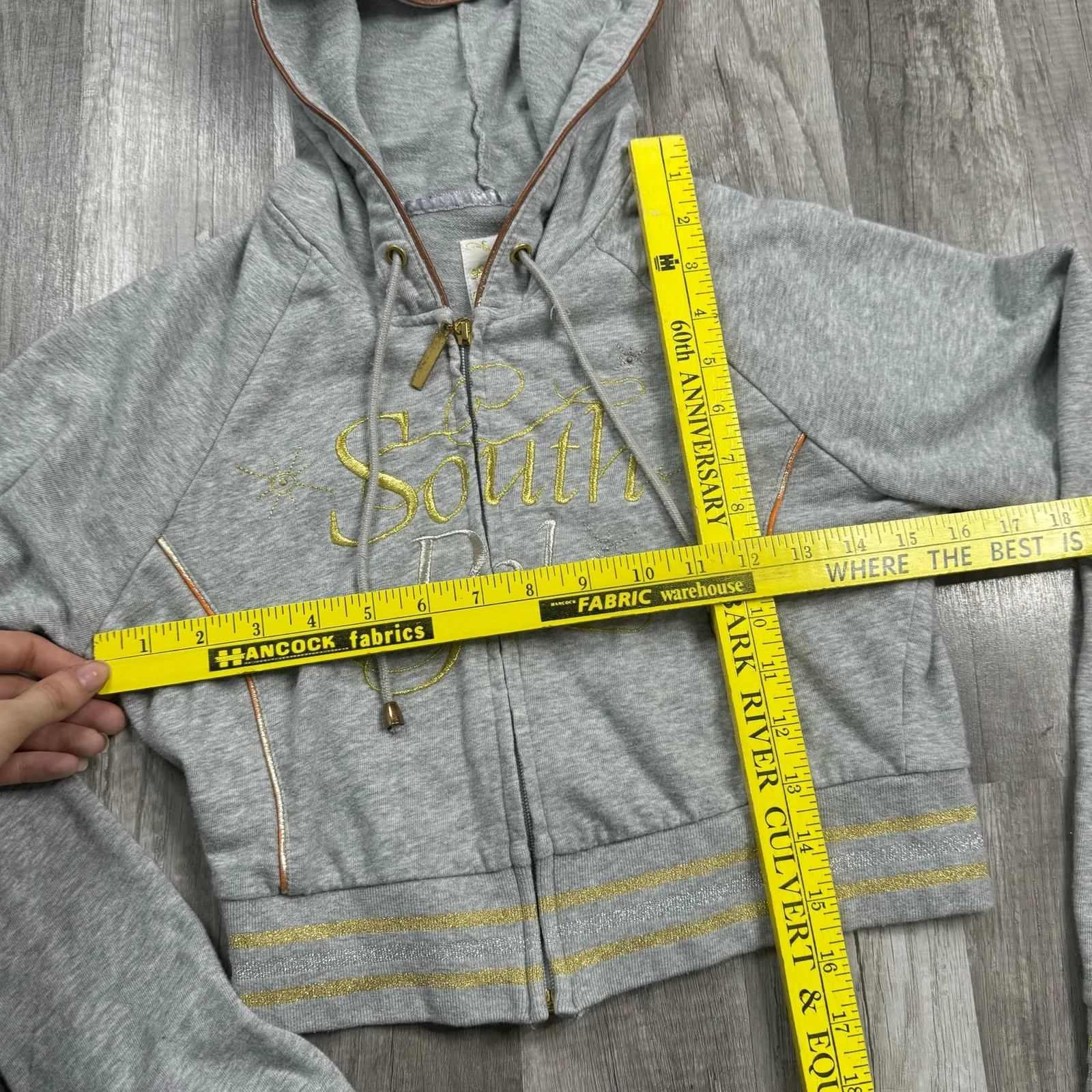 Y2k 00s South Pole Cropped Zip-Up Hoodie Jacket Gray McBling - Image 6