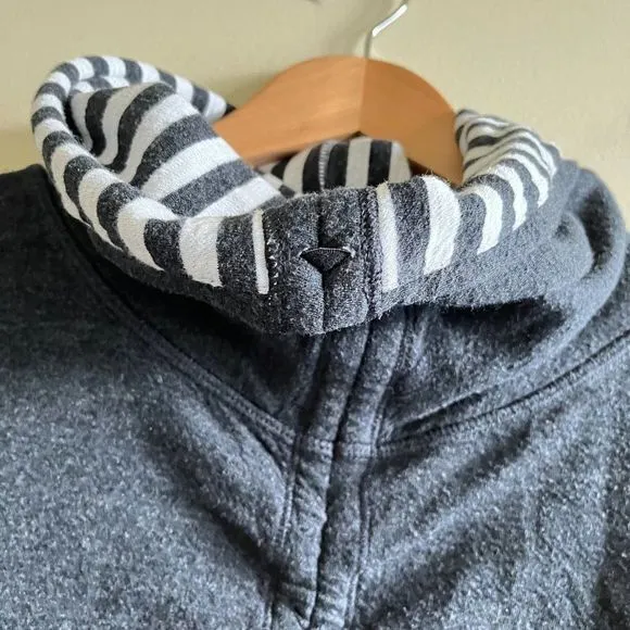 Lululemon ‎ Gray Reversible Pullover Sweater with Thumbholes Cinched Turtleneck M - Image 6