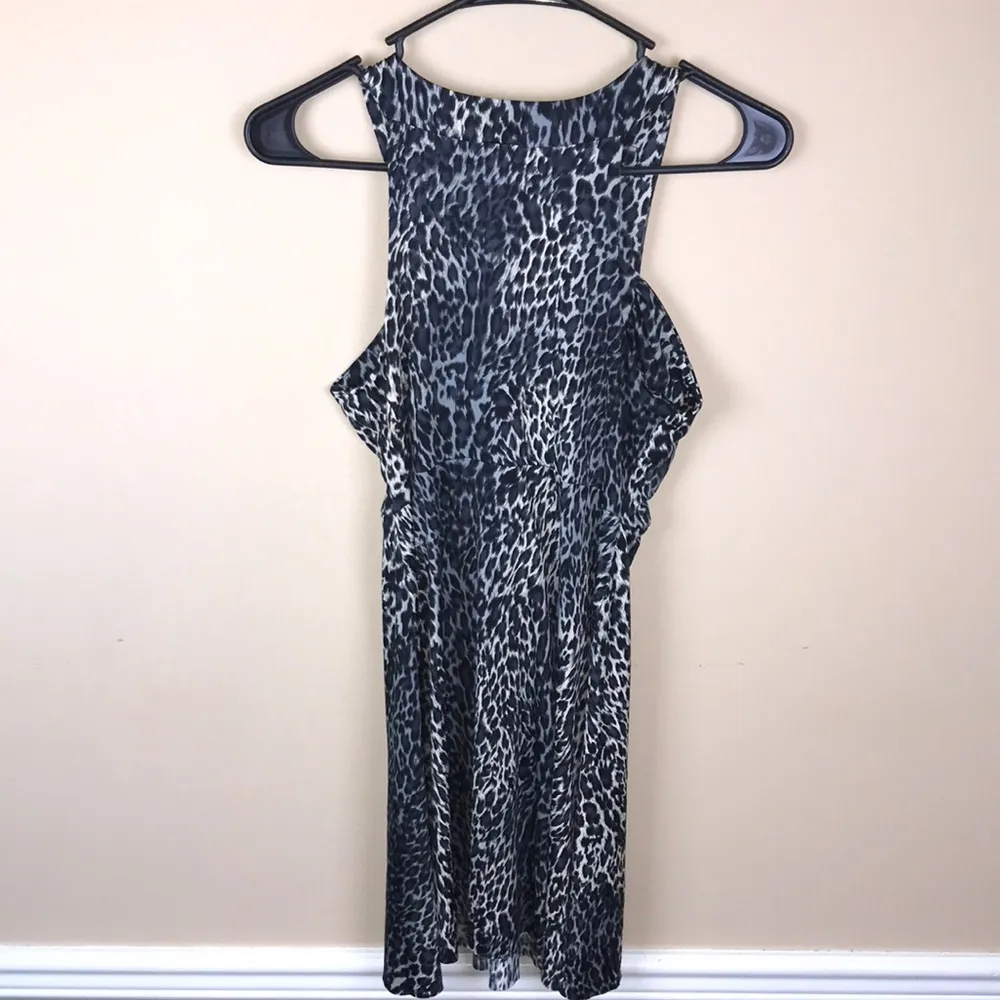 VTG Y2K Baby Phat Women’s Cheetah Print Jewel Ring Embellished Silky Blouse - Image 5