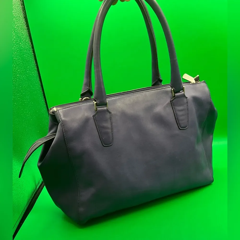 A Rare COACH Legacy Leather Large Harper Triple Zip Satchel Purple handbag - Image 8