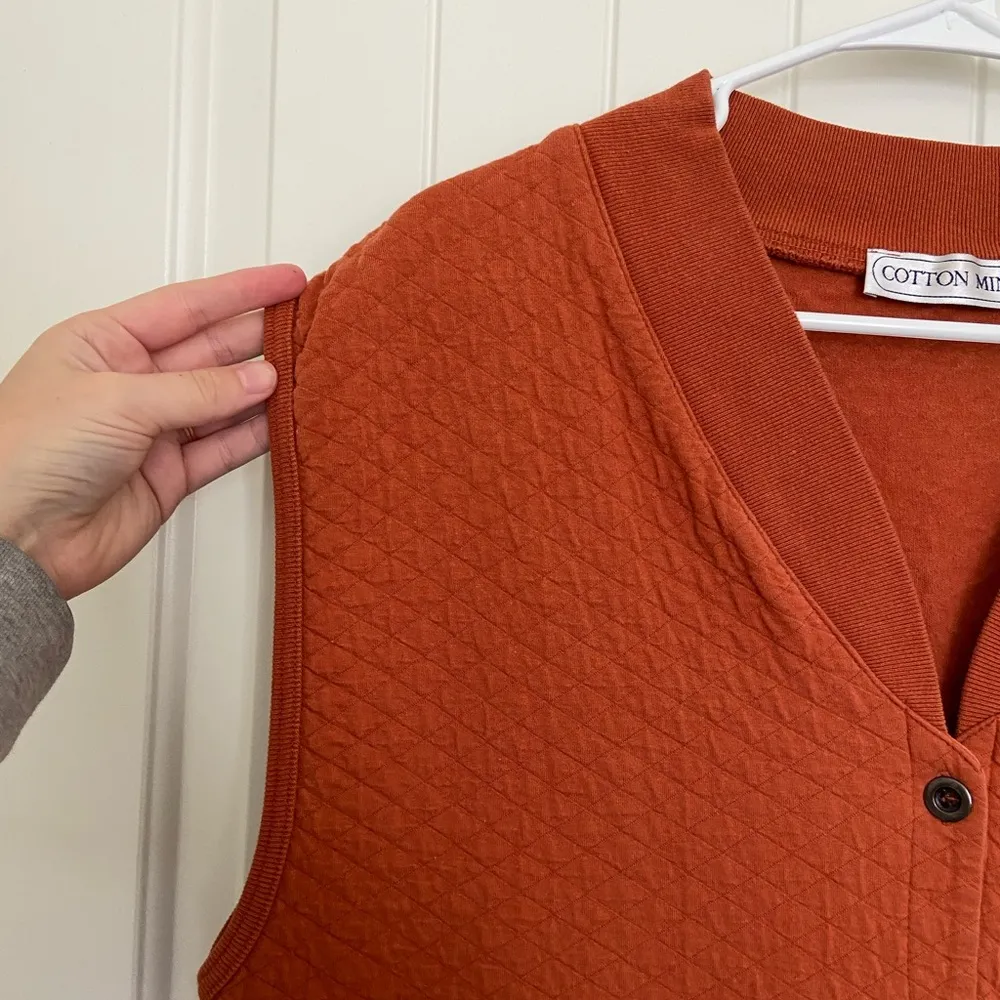 Vintage Cotton Mine women’s‎ cotton quilted stitched fashion button vest medium Orange - Image 2