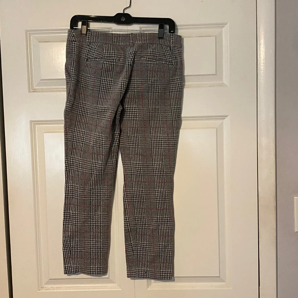 EXPRESS  Women’s Checkered Pants - Black, Gray, Red - Image 5