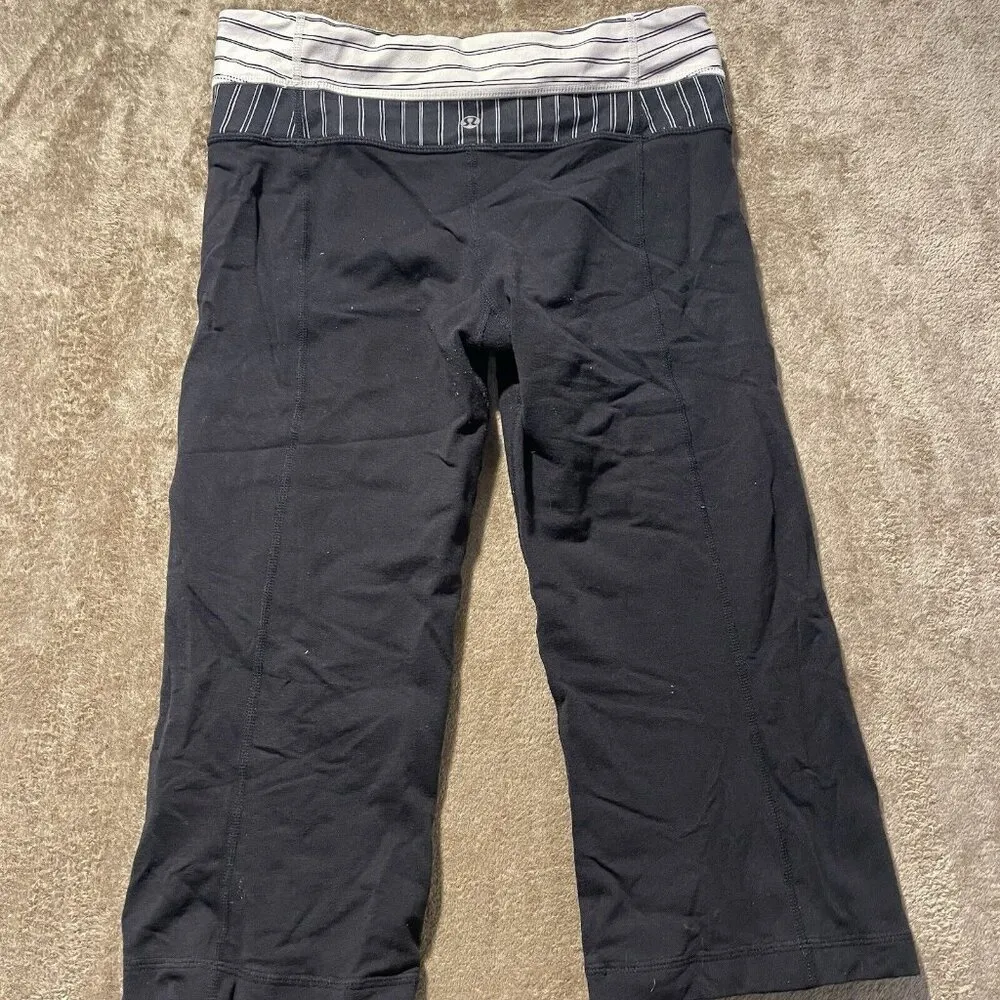 Lululemon Pants Womens Sz 4 XS Dance Studio Crop Capri Black Relaxed Wide Leg - Image 3