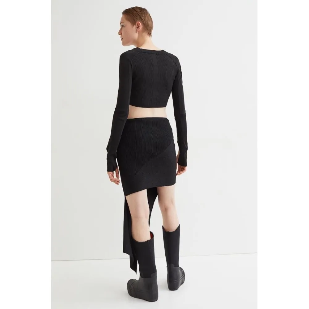 NWOT H&M Innovation Co-Exist Story Asymmetric Rib-Knit Skirt in Black | Size S - Image 3