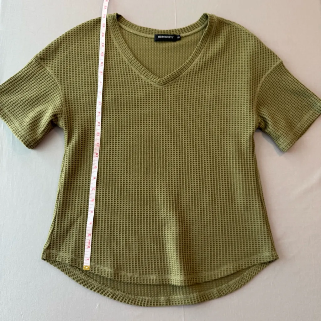 Merokeety Women's Small V-Neck Waffle Knit Top - Olive Green - Image 5