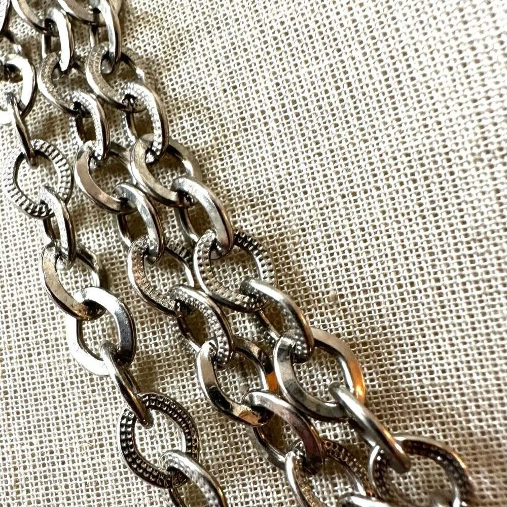 Banana Republic silver tone triple chain necklace - Image 5