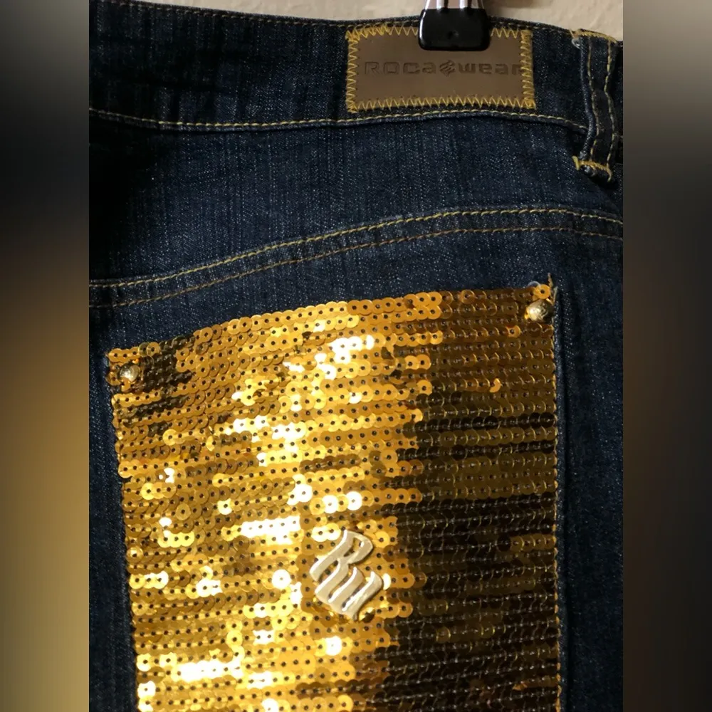 Vintage ROCA Wear Woman’s Jeans with Gold Sequin Pockets - Image 4