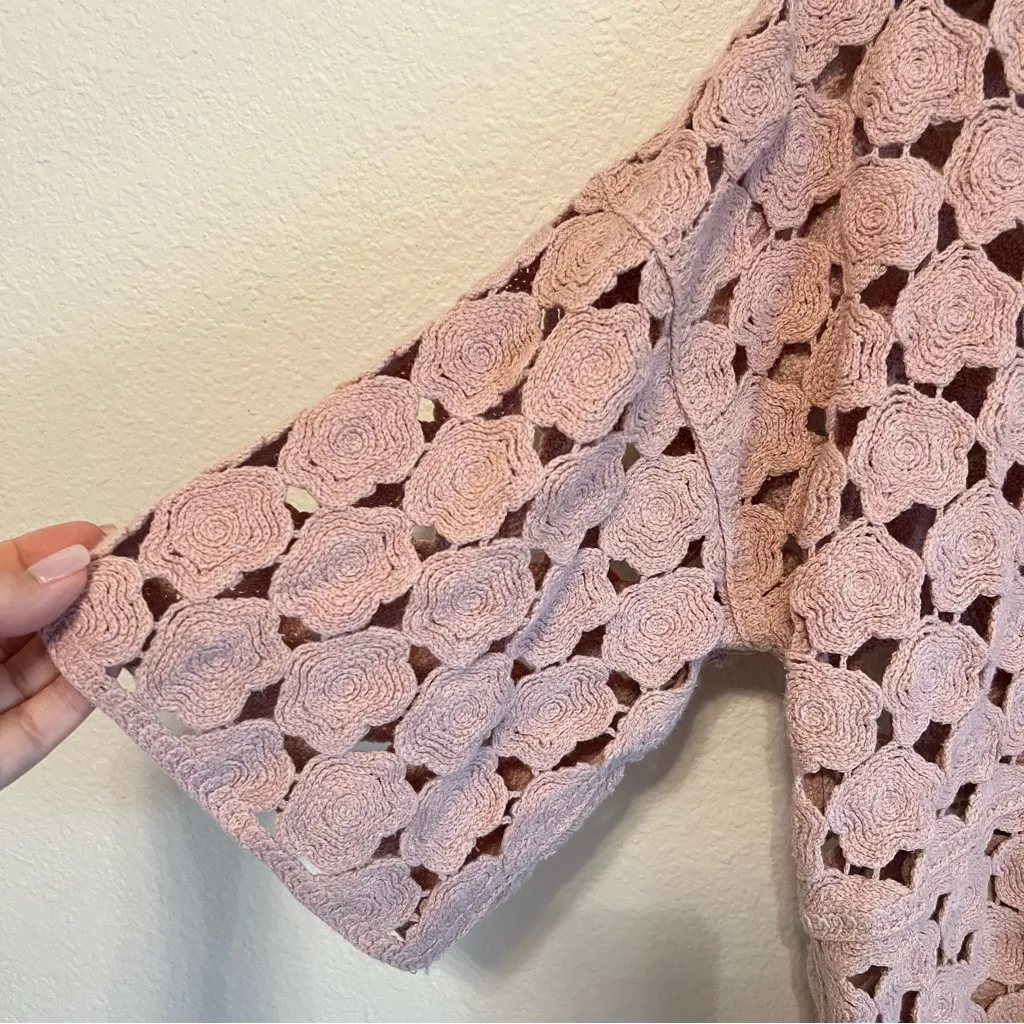 Bobeau blush pink top, crochet knit style oversized boxy cut pullover, size M - Image 5