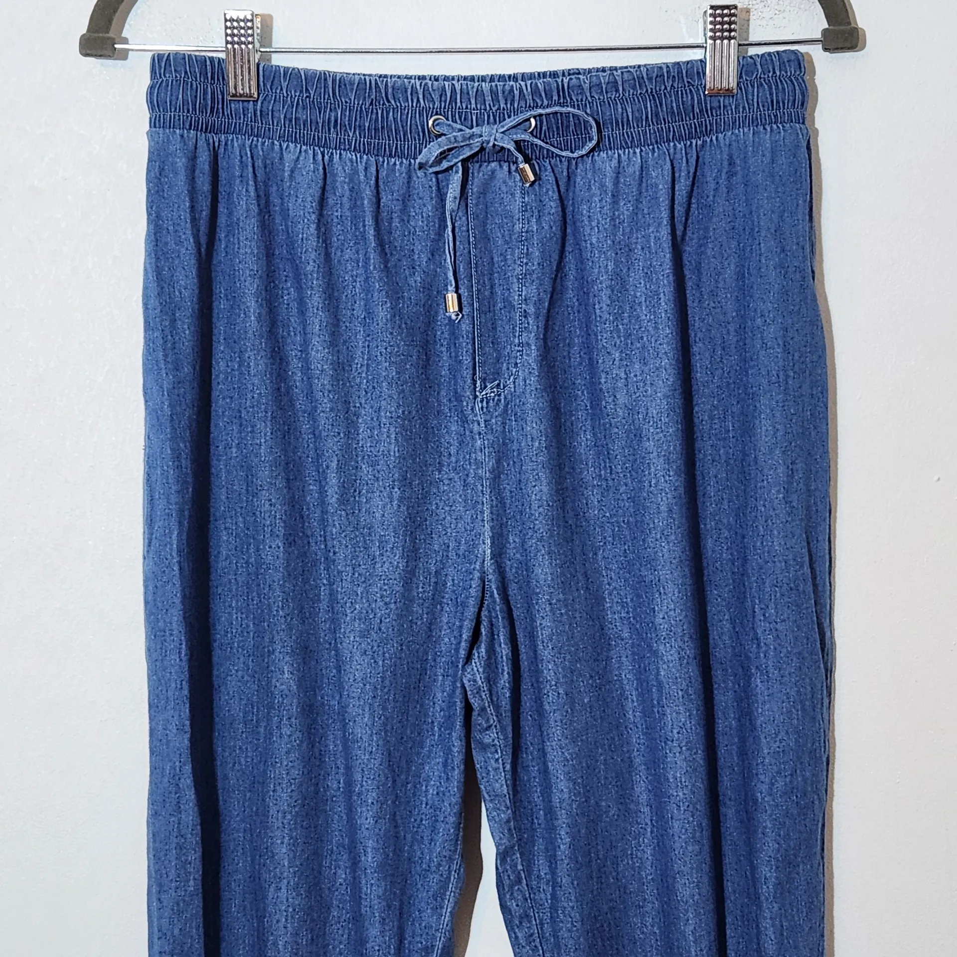 Iris Blue Chambray Pull-on Jogger Pants Size Medium Chambray Joggers - Image 3