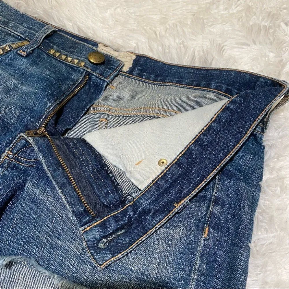 Current Elliott Studded Denim Shorts in Blue Size 27 - Image 5