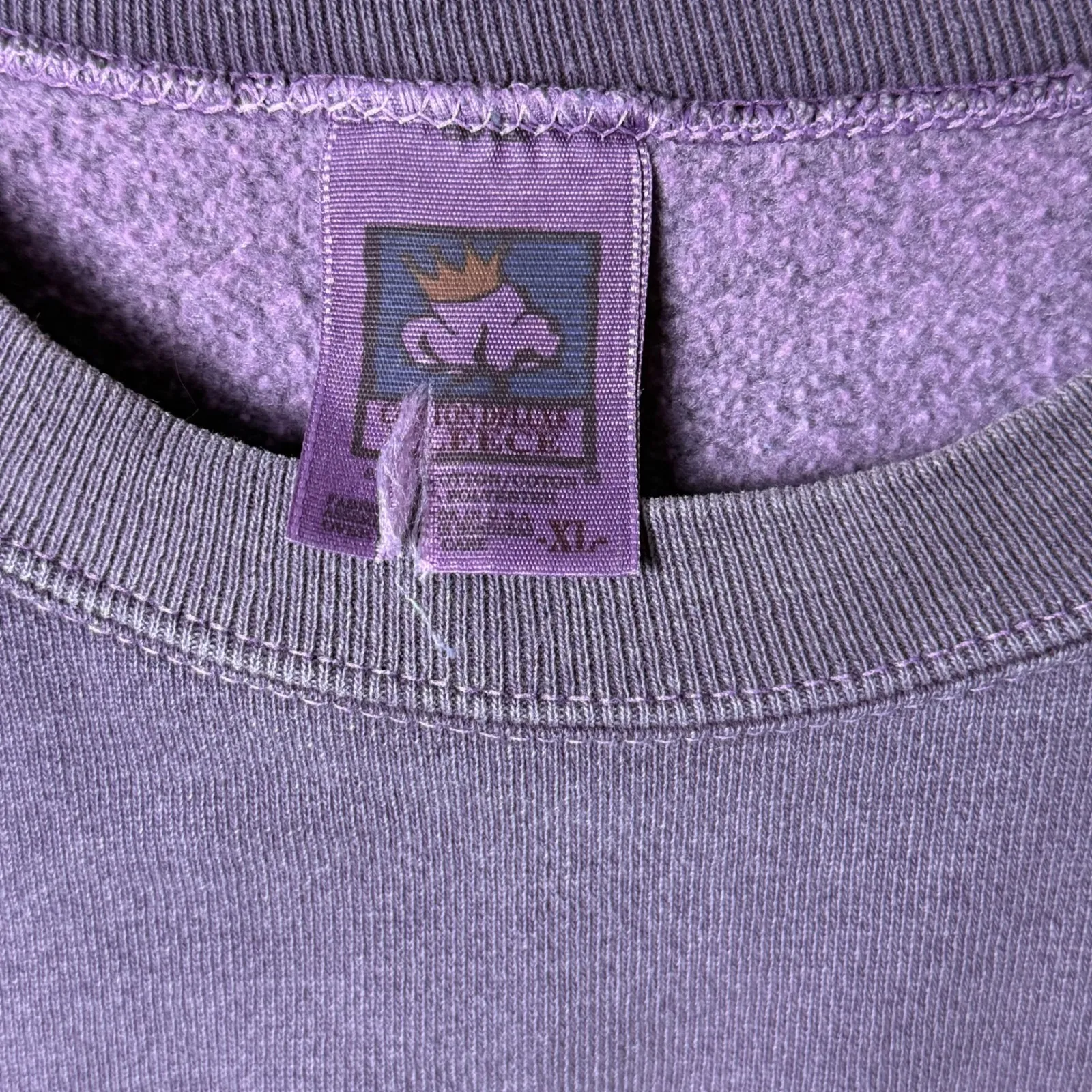 Vintage Ocean City NJ Angelfish Graphic Sweatshirt Purple XL - Image 4