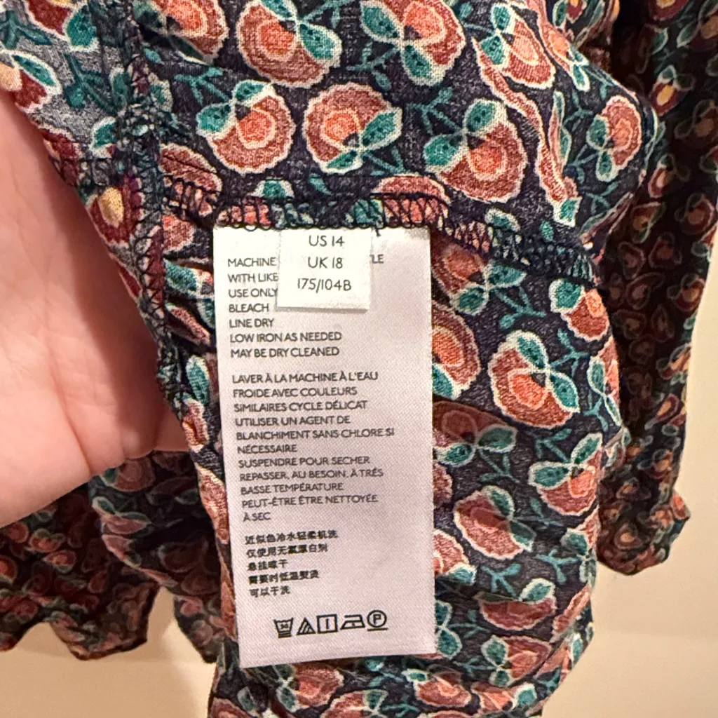 Anthropologie MAEVE Janie Peasant Top Flounce Button Front Blue Red Boho VNeck - Image 6