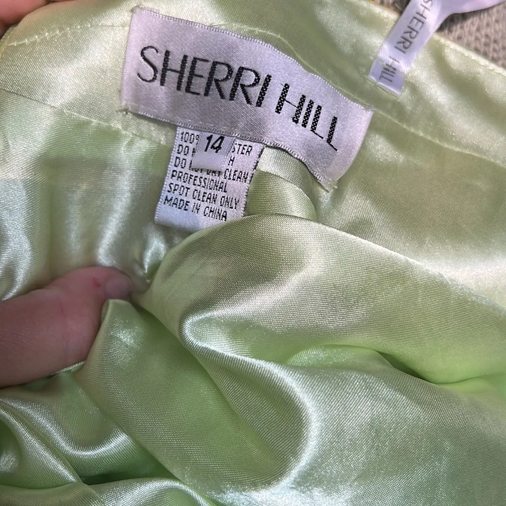 Sherri Hill Beaded Digital Print Pleated Party Mini Dress Prom Cocktail - Image 3