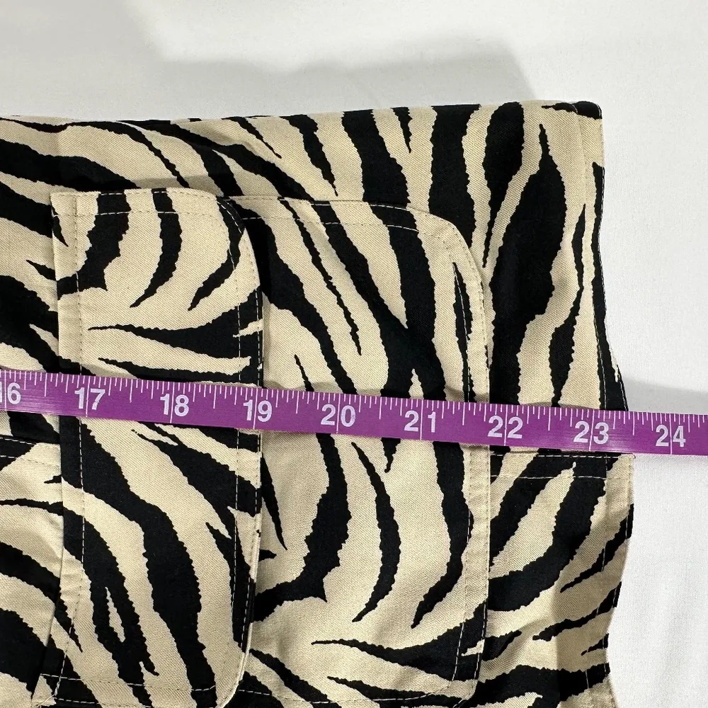 Women's |  | Beige Zebra Print Blazer - Large - Image 9