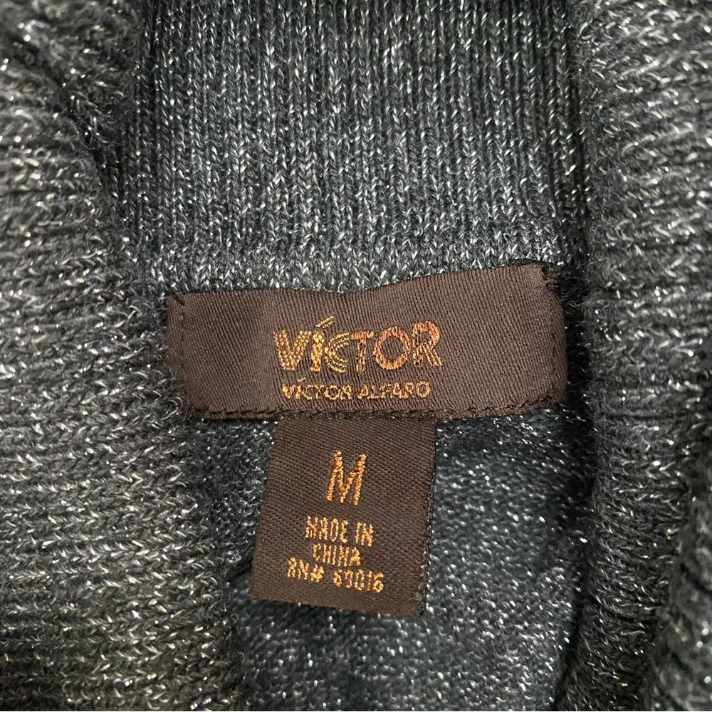 Charcoal Heather metallic turtleneck sweater Gray Size M - Image 6