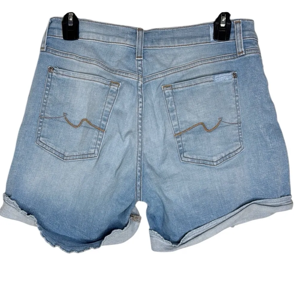 7 For All Mankind Women's light wash Denim Mid Roll Shorts Size 26 - Image 3