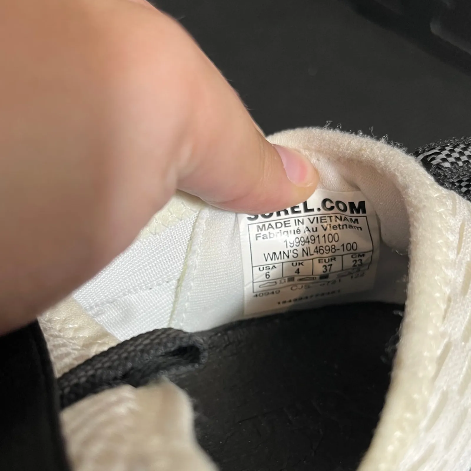 SOREL Kinetic Impact Strap Womens‎ Shoes White Black Reflective Elastic Strap 6 - Image 2